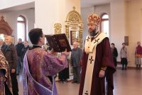 5-Праздник Воздвижения Креста Господня молитвенно встретили в Усть-Каменогорске