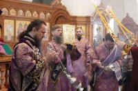 8-Праздник Воздвижения Креста Господня молитвенно встретили в Усть-Каменогорске