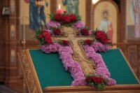 34-Праздник Воздвижения Креста Господня молитвенно встретили в Усть-Каменогорске
