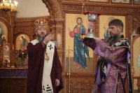 36-Праздник Воздвижения Креста Господня молитвенно встретили в Усть-Каменогорске