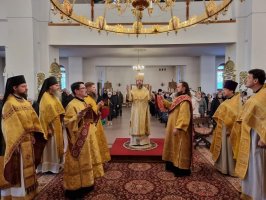 Неделя 33-я по Пятидесятнице, Божественная Литургия в Свято-Андреевском кафедральном соборе