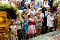 55-В праздник чудотворной Феодоровской иконы Божией Матери Управляющий Усть-Каменогорской и Семипалатинской епархией сослужил митрополиту Александру за Божественной Литургией в Вознесенском соборе Алматы