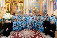 59-В праздник чудотворной Феодоровской иконы Божией Матери Управляющий Усть-Каменогорской и Семипалатинской епархией сослужил митрополиту Александру за Божественной Литургией в Вознесенском соборе Алматы