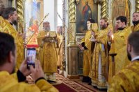 12-День памяти священномученика Александра, архиепископа Семипалатинского. Глава Митрополичьего округа совершил Литургию в Воскресенском соборе города Семипалатинска