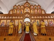 13-Божественная Литургия в Неделю святых отец в Андреевском кафедральном соборе
