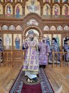 1-В день установления Таинства Евхаристии в Андреевском кафедральном соборе была совершена Божественная Литургия