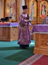 15-В день установления Таинства Евхаристии в Андреевском кафедральном соборе была совершена Божественная Литургия