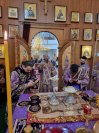 28-В день установления Таинства Евхаристии в Андреевском кафедральном соборе была совершена Божественная Литургия
