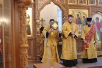 8-Божественная Литургия в Троицком соборе в Неделю 23-ю по Пятидесятнице