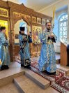 19-В день праздника Введения во храм Пресвятой Богородицы Архиепископ Амфилохий совершил Божественную Литургию  в Троицком соборе Усть-Каменогорска