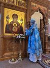 21-В день праздника Введения во храм Пресвятой Богородицы Архиепископ Амфилохий совершил Божественную Литургию  в Троицком соборе Усть-Каменогорска