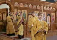 3-День памяти святых новомучеников и исповедников Церкви Русской.  Божественная Литургия в главном храме Восточного Казахстана 