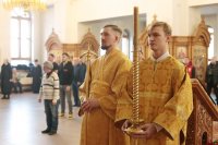 5-День памяти святых новомучеников и исповедников Церкви Русской.  Божественная Литургия в главном храме Восточного Казахстана 