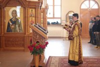 8-День памяти святых новомучеников и исповедников Церкви Русской.  Божественная Литургия в главном храме Восточного Казахстана 