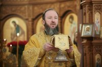 19-День памяти святых новомучеников и исповедников Церкви Русской.  Божественная Литургия в главном храме Восточного Казахстана 