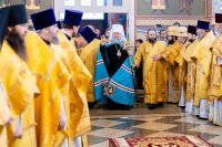 1-День памяти благоверного князя Александра Невского и святителя Митрофана Воронежского. Архиепископ Усть-Каменогорский и Семипалатинский Амфилохий сослужил митрополиту Александру за Божественной Литургией в Александро-Невском соборе Алматы