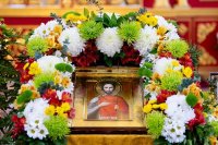 4-День памяти благоверного князя Александра Невского и святителя Митрофана Воронежского. Архиепископ Усть-Каменогорский и Семипалатинский Амфилохий сослужил митрополиту Александру за Божественной Литургией в Александро-Невском соборе Алматы