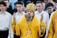 7-День памяти благоверного князя Александра Невского и святителя Митрофана Воронежского. Архиепископ Усть-Каменогорский и Семипалатинский Амфилохий сослужил митрополиту Александру за Божественной Литургией в Александро-Невском соборе Алматы