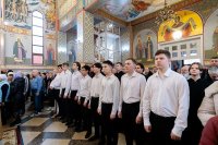 10-День памяти благоверного князя Александра Невского и святителя Митрофана Воронежского. Архиепископ Усть-Каменогорский и Семипалатинский Амфилохий сослужил митрополиту Александру за Божественной Литургией в Александро-Невском соборе Алматы