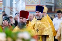 11-День памяти благоверного князя Александра Невского и святителя Митрофана Воронежского. Архиепископ Усть-Каменогорский и Семипалатинский Амфилохий сослужил митрополиту Александру за Божественной Литургией в Александро-Невском соборе Алматы