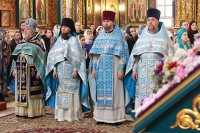 5-Благовещение Пресвятой Богородицы. Архиепископ Усть-Каменогорский и Семипалатинский Амфилохий сослужил Главе Митрополичьего округа за Божественной Литургией в главном храме Астаны