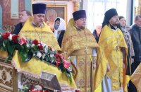 5-В день памяти великомученицы Екатерины управляющий Усть-Каменогорской и Семипалатинской епархией сослужил митрополиту Александру за Божественной Литургией в старейшем храме Астаны