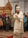 10-В святую рождественскую ночь в главном храме Рудного Алтая была совершена Божественная Литургия