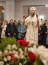 16-В святую рождественскую ночь в главном храме Рудного Алтая была совершена Божественная Литургия