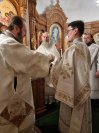 36-В святую рождественскую ночь в главном храме Рудного Алтая была совершена Божественная Литургия