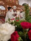 58-В святую рождественскую ночь в главном храме Рудного Алтая была совершена Божественная Литургия