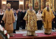 5-В день отдания праздника Введения во Храм Богородицы архиепископ Усть-Каменогорский и Семипалатинский Амфилохий сослужил Главе Митрополичьего округа за Божественной Литургией в главном храме Астаны