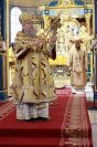 8-В день отдания праздника Введения во Храм Богородицы архиепископ Усть-Каменогорский и Семипалатинский Амфилохий сослужил Главе Митрополичьего округа за Божественной Литургией в главном храме Астаны
