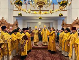 Божественная Литургия в Неделю 20-ю по Пятидесятнице