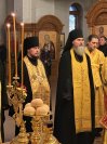 9-В Андреевском кафедральном соборе  было совершено праздничное вечернее богослужение в честь дня памяти святого апостола Андрея Первозванного