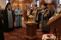 6-Накануне праздника Сретения Господня в Андреевском кафедральном соборе было совершено всенощное бдение 