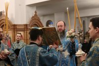 23-Накануне праздника Сретения Господня в Андреевском кафедральном соборе было совершено всенощное бдение 