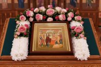 36-Накануне праздника Сретения Господня в Андреевском кафедральном соборе было совершено всенощное бдение 
