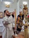11-В день предпразднства Крещения Господня архиепископ Амфилохий совершил Божественную Литургию в Воскресенском кафедральном соборе города Семипалатинска