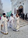 37-В день предпразднства Крещения Господня архиепископ Амфилохий совершил Божественную Литургию в Воскресенском кафедральном соборе города Семипалатинска