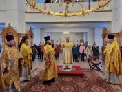 3-В Неделю 37-ю по Пятидесятнице архиепископ Амфилохий совершил Божественную Литургию в главном храме Восточного Казахстана