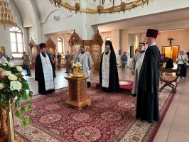Всенощное бдение накануне праздника Преображения Господня