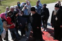 4-Митрополит Александр посетил Покровский храм Усть-Каменогорска, отмечающий 20-летие возрождения богослужебной жизни