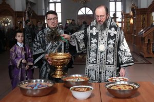 В пятницу первой седмицы Великого поста в Андреевском соборе прошли великопостные богослужения 