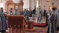 25-В пятницу первой седмицы Великого поста в Андреевском соборе прошли великопостные богослужения 