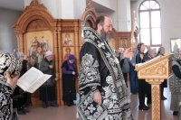 28-В пятницу первой седмицы Великого поста в Андреевском соборе прошли великопостные богослужения 