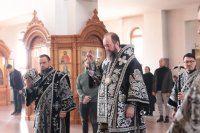 34-В пятницу первой седмицы Великого поста в Андреевском соборе прошли великопостные богослужения 