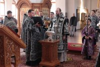 35-В пятницу первой седмицы Великого поста в Андреевском соборе прошли великопостные богослужения 