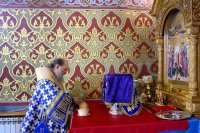 8-В неделю о мытаре и фарисее архиепископ Усть-Каменогорский и Семипалатинский Амфилохий сослужил митрополиту Александру за Божественной Литургией в Иверско-Серафимовском монастыре, отмечающем престольный праздник