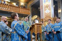 21-В неделю о мытаре и фарисее архиепископ Усть-Каменогорский и Семипалатинский Амфилохий сослужил митрополиту Александру за Божественной Литургией в Иверско-Серафимовском монастыре, отмечающем престольный праздник