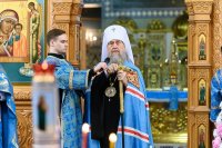 35-В неделю о мытаре и фарисее архиепископ Усть-Каменогорский и Семипалатинский Амфилохий сослужил митрополиту Александру за Божественной Литургией в Иверско-Серафимовском монастыре, отмечающем престольный праздник